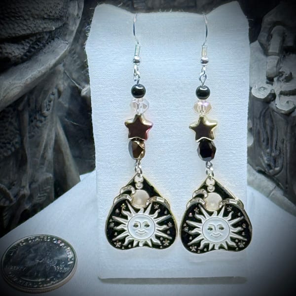 Faerly Dark - Planchette - Golden Black Hole Sun